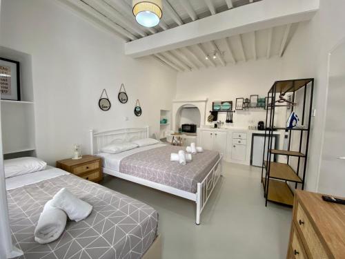 Mykonos Town Apartment | Elenita’s Mykonos town flat