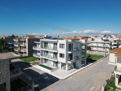Mesolongi Apartment | Elysian Boutique Suites