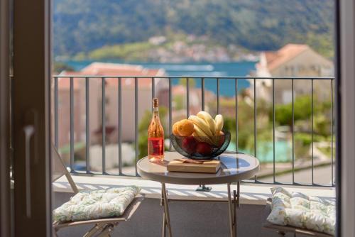 Kotor Apartment | Emera Luxury Suite by MN Property
