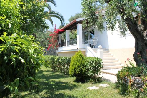 Lakones Villa | Emmy Villa Paleokastritsa
