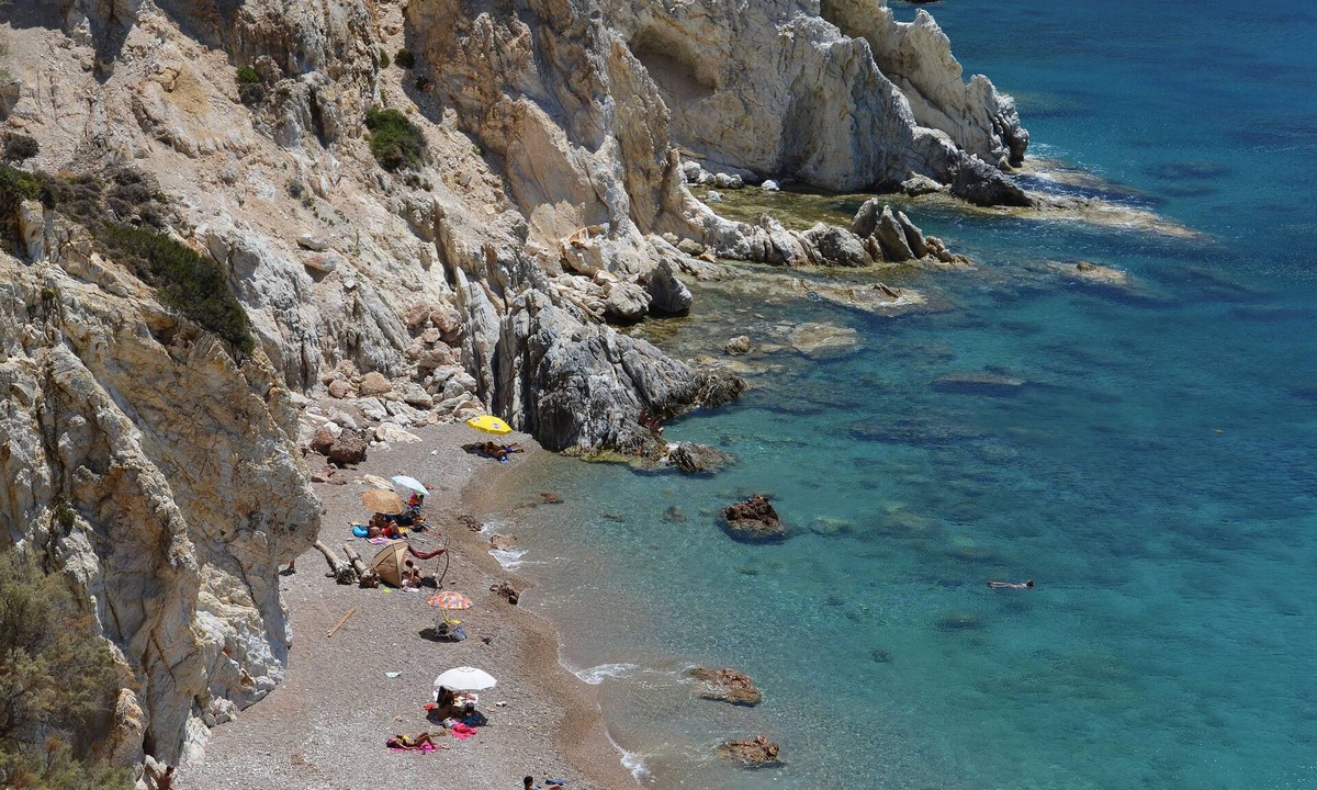 Emporios Hotel | Emporios Bay Hotel