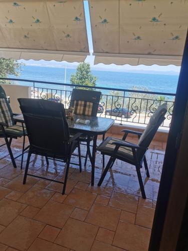 Nea Fokaia Apartment | Endless blue apartment kassandra