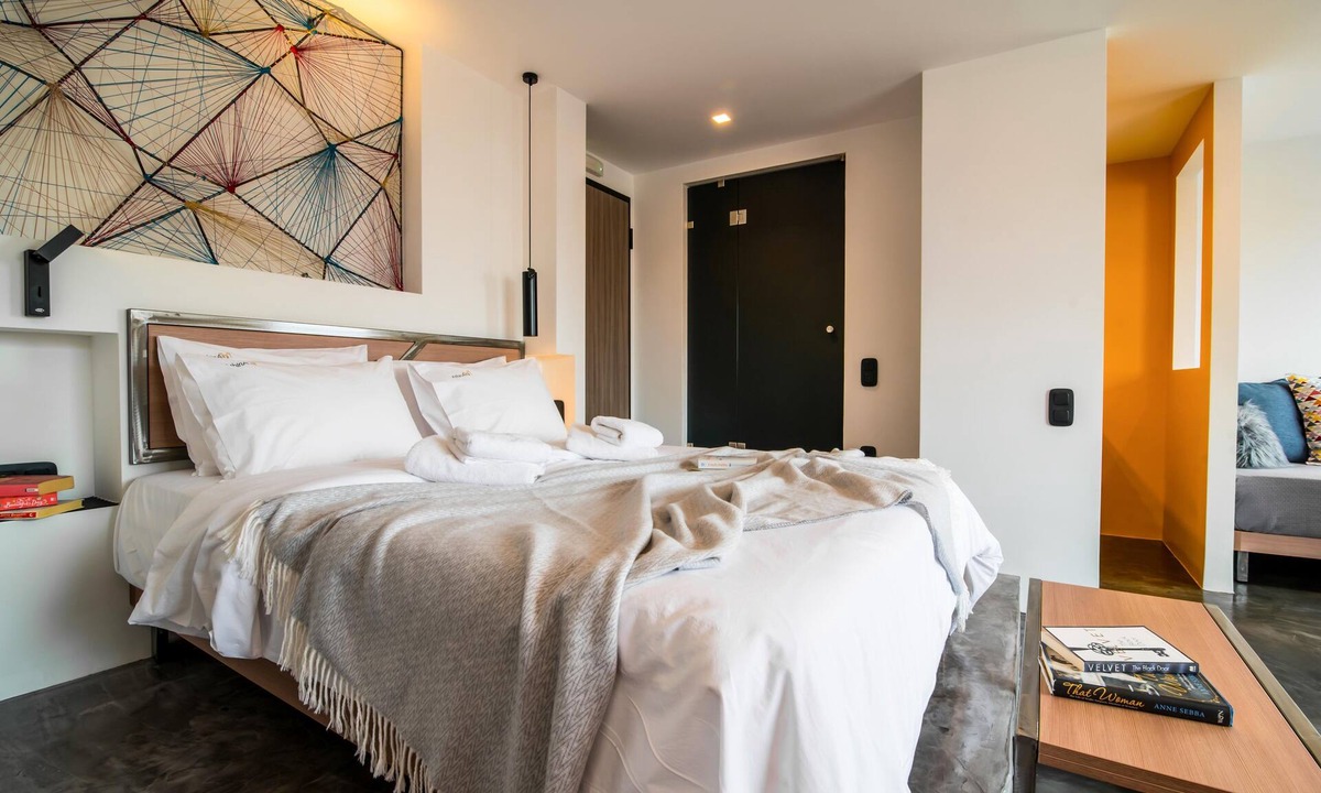 Monastiraki Apartment | ENJOY AthinA STREETAPARTMENTS IN THE HEART OF ATHENS!