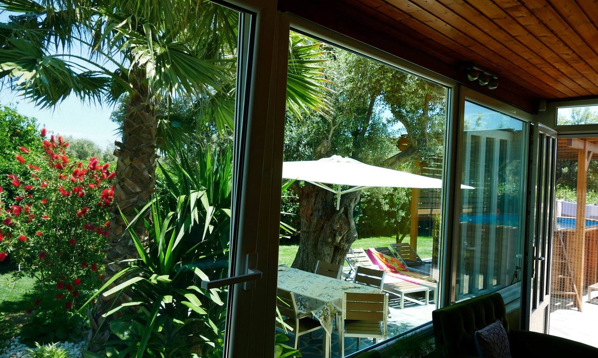 Marathon House | esperides holidays