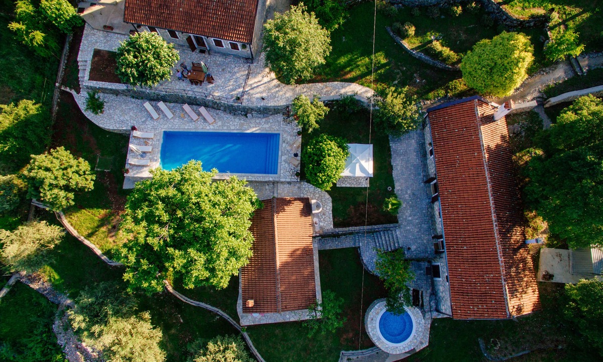 Pricelje Villa | Ethno resort Grandfather's secret