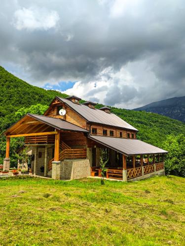 Pluzine Apartment | Etno domaćinstvo Dvožak