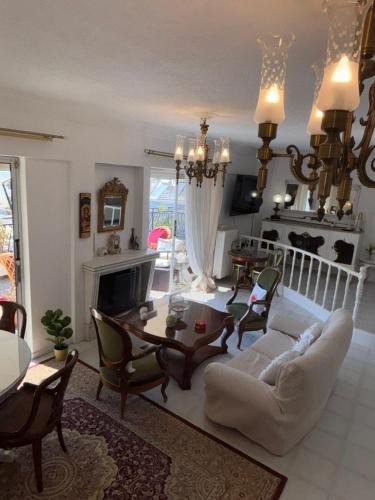 Peiraiki Apartment | Eugenia's Mansion House