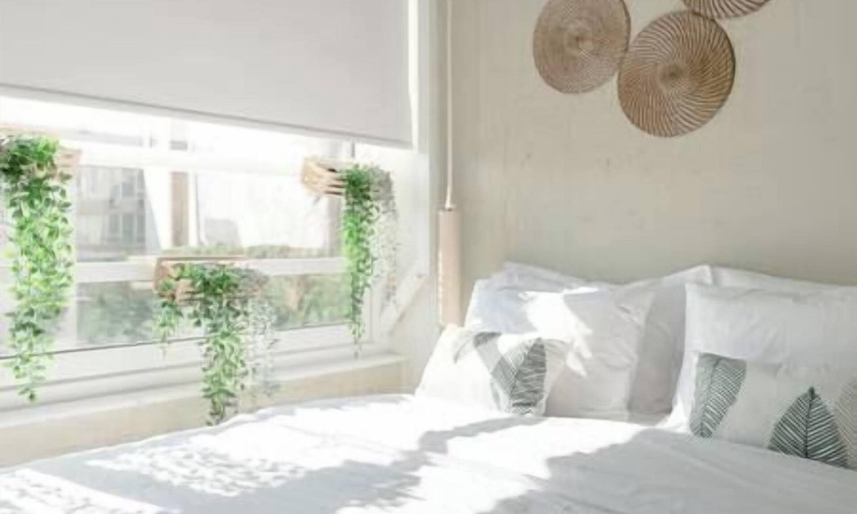 Monastiraki Apartment | Eunoia Suite - Monastiraki Square View