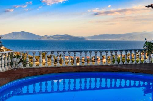 Volos Villa | Eva's Luxury Villa