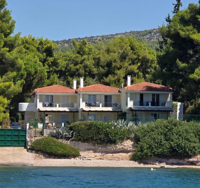 Eretria Villa | Evia Blue Paradise, Beachfront Villa