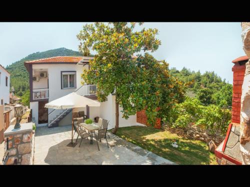 Kallirakhi House | Evmorfias House