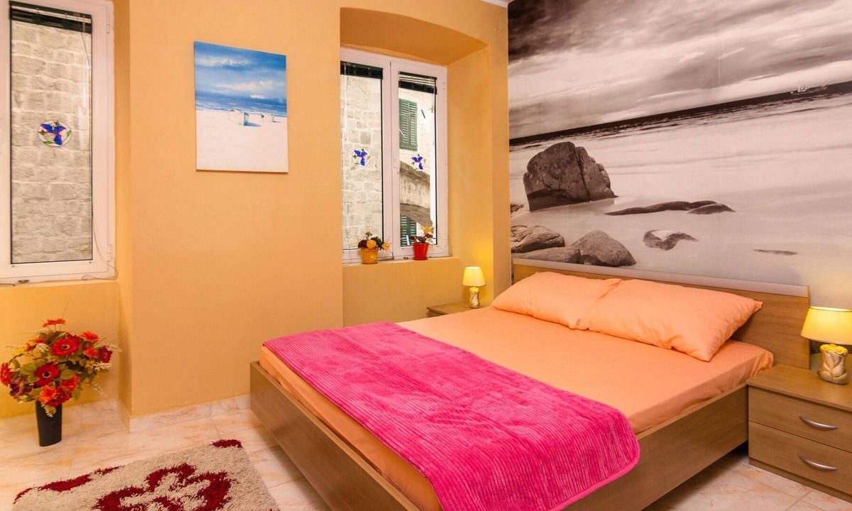 Kotor Old Town Apartment | Exclusive, 3 bedrooms apartment with a large courtyard in the heart of Kotor