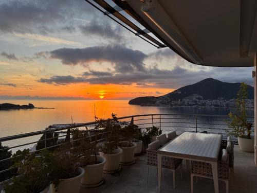 Boreti Apartment | Exclusive Luxury Villa in Dukley Gardens