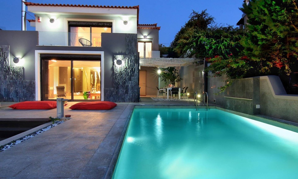 Thymari Villa | Exquisite Legerna Villa | Villa Marella | 6 Bedrooms | Private Pool