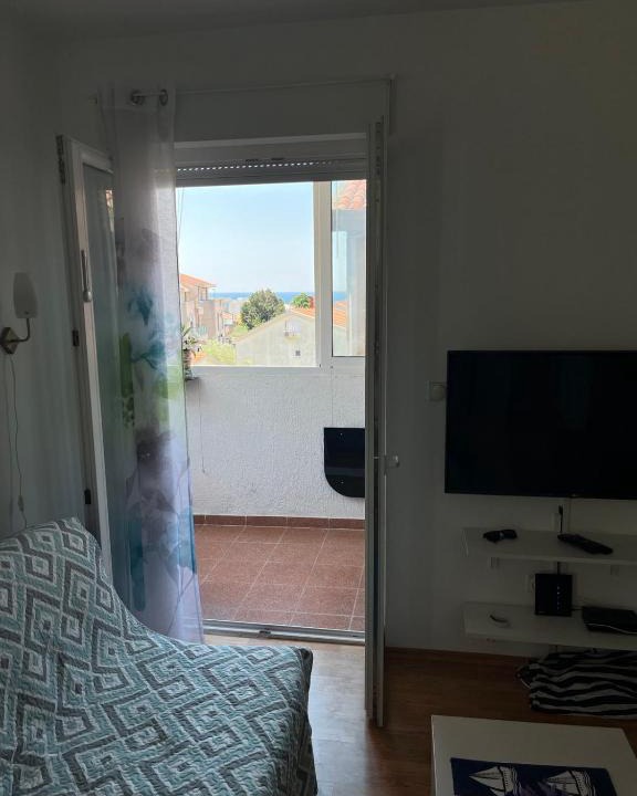 Petrovac Apartment | Family Apartment Petrovac
