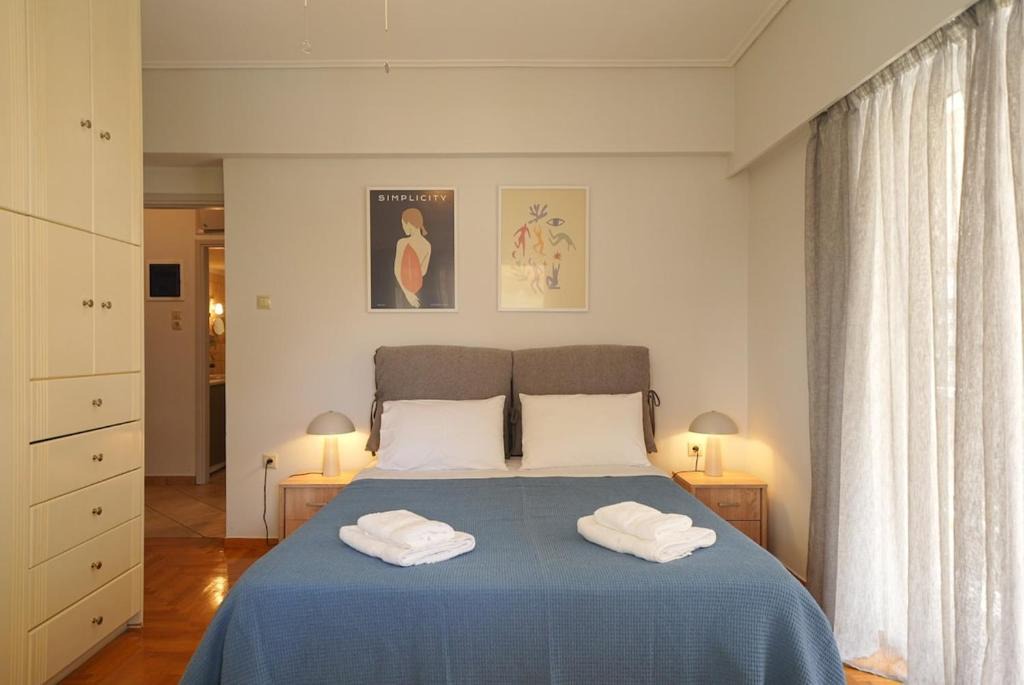 Palaio Faliro Apartment | Family Flat for 4 next to the Flisvos Marina by Filos Inc