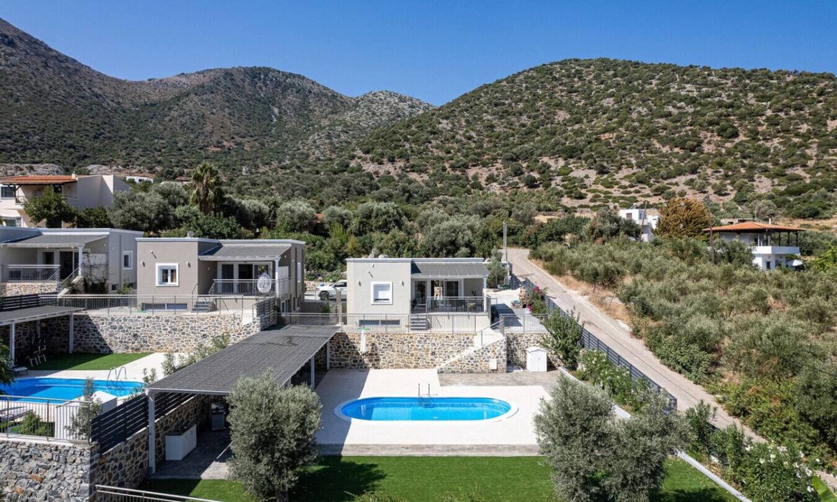 Vlichada Villa | Family-Friendly villa w/Pool, Children area & BBQ