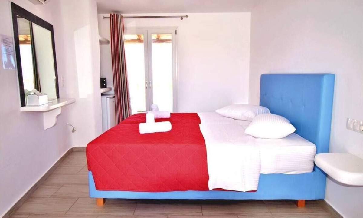 Glastros Apartment | Fantastic studio apartment for 2 people, with
