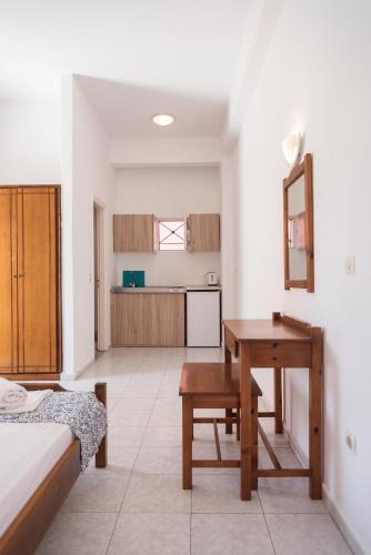 Kavos Apartment | Fardini Seaside Hotel