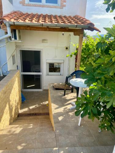 Kallikratia Villa | Farm Villa