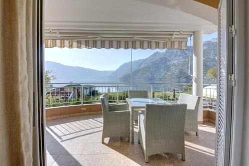 Risan Apartment | Fashion Beach Apartments