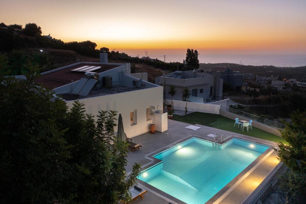 Adele Villa | Felix Villa with magic view and heated pool