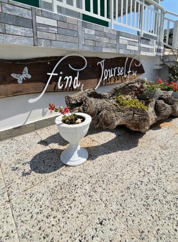 Sikia Apartment | Find Yourself 1 - Sikia