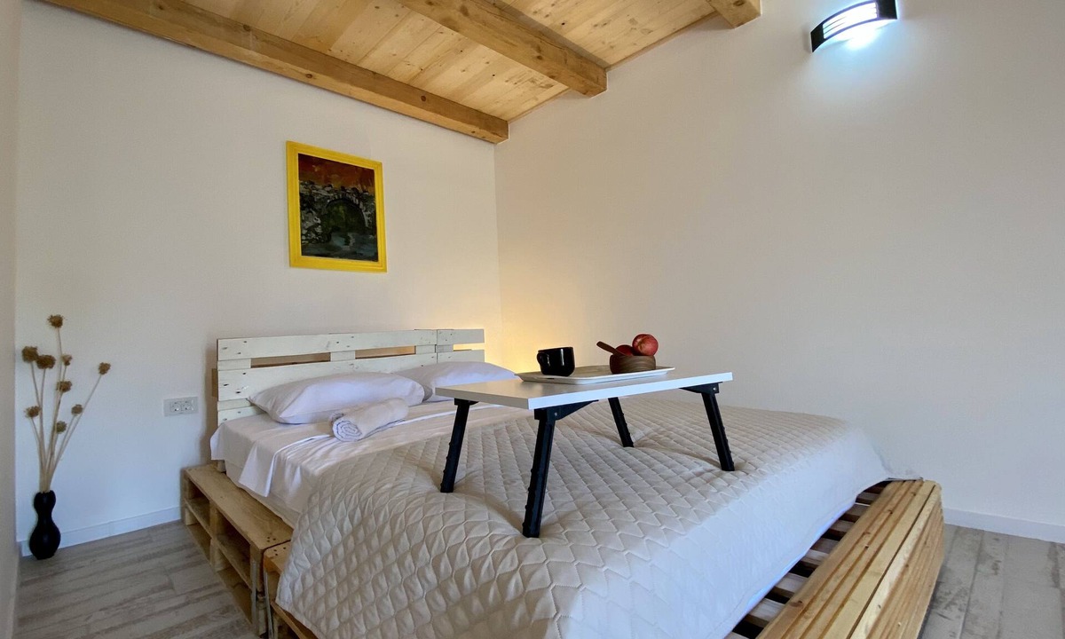 Grahovo Cabin | FitCamp Montenegro Co-living