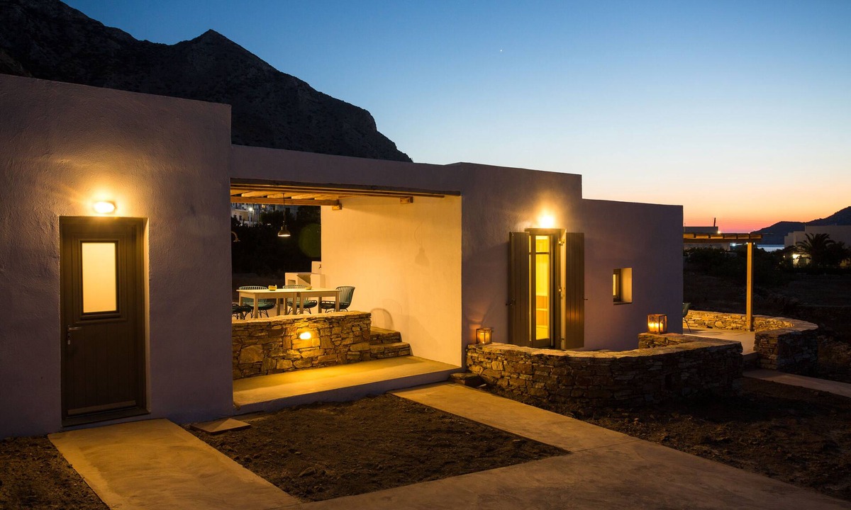 Kamares Villa | Flaros Village