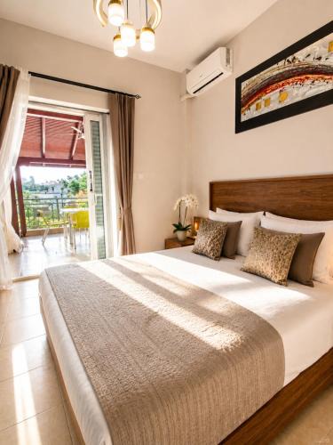 Flogita Apartment | Flogita 5 Seaside Apartments - 150m from Beach, Ideal for Families & Groups