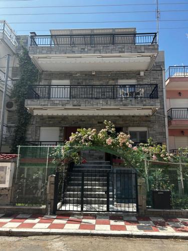 Flogita House | Flogita Family Maisonette Near The Sea