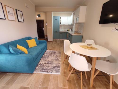 Trebesinj Apartment | Forest Stream