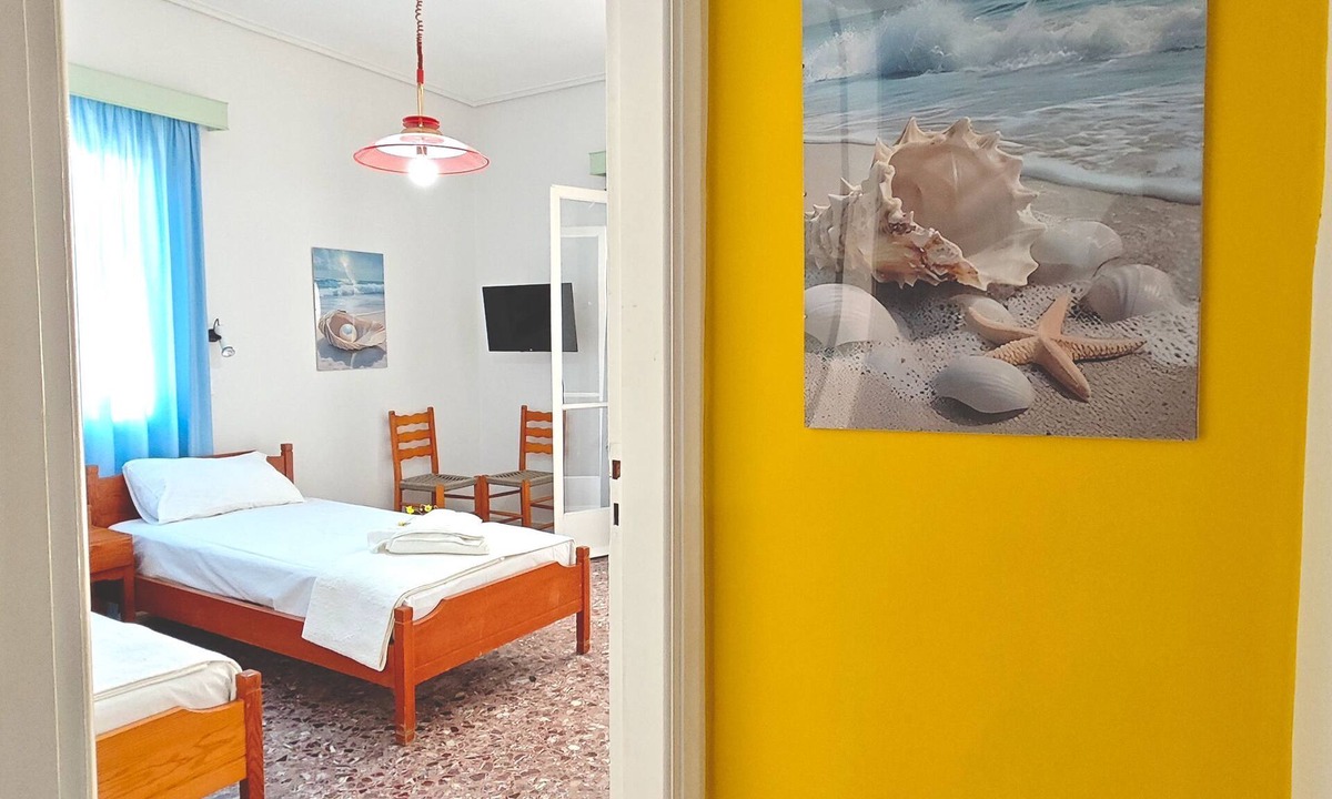 Akrogialion Apartment | Frinda, studio next to the sea