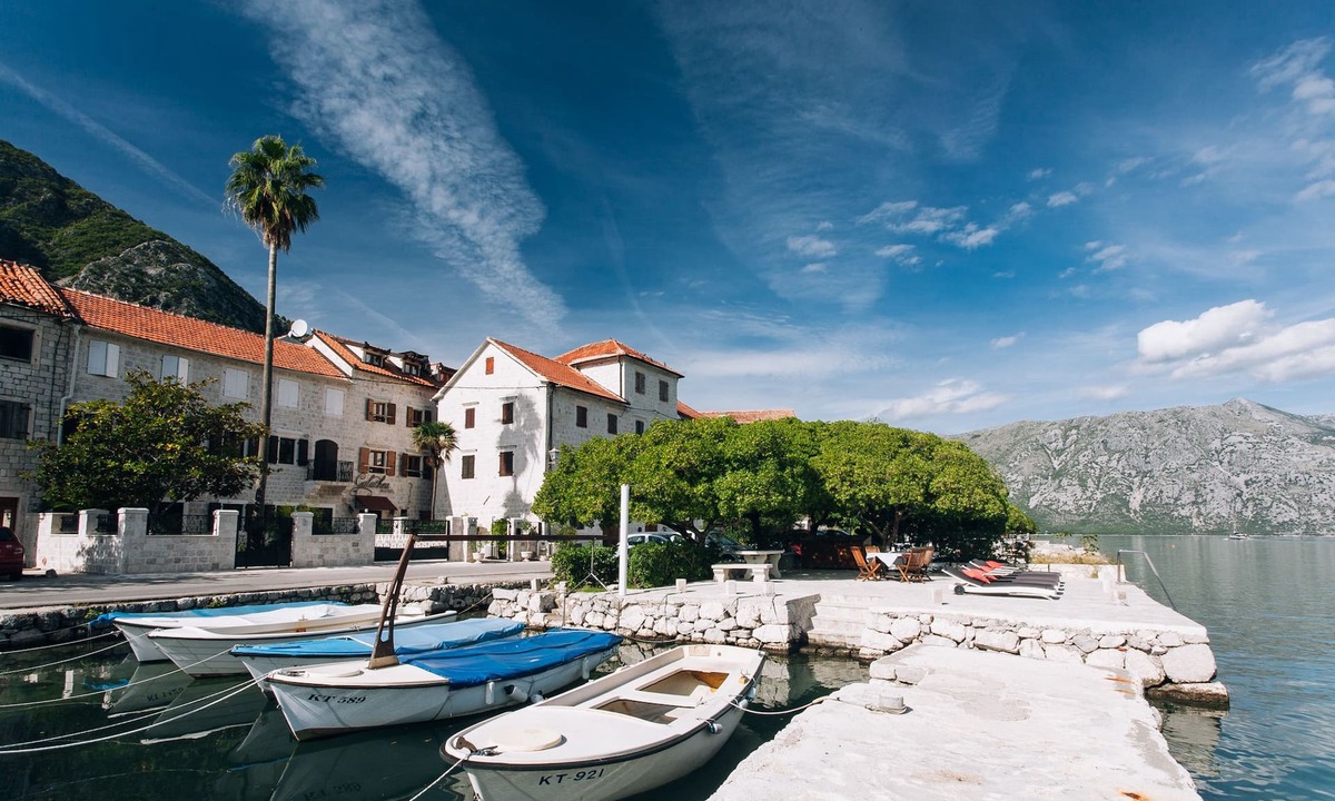 Prcanj Hotel | Galathea Hotel