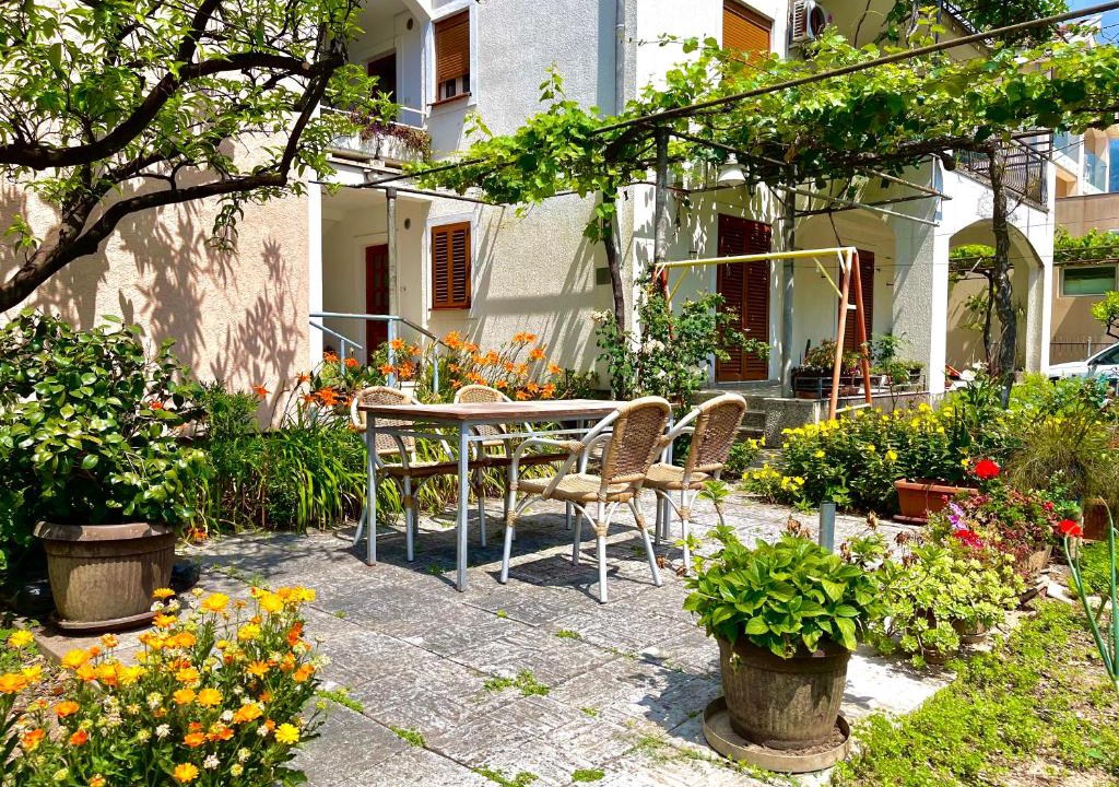Centar Apartment | Garden House Budva