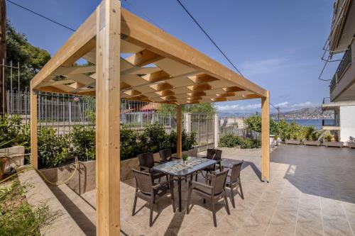 Salamis Apartment | George Luxury Beach House