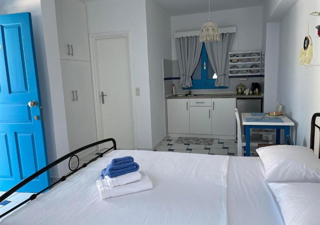 Finiki Apartment | GIAVASI SEASIDE FINIKI
