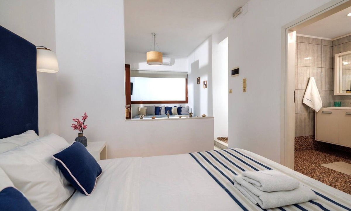 Kokkini Chani Hotel | Golden Grain Beachfront Suites