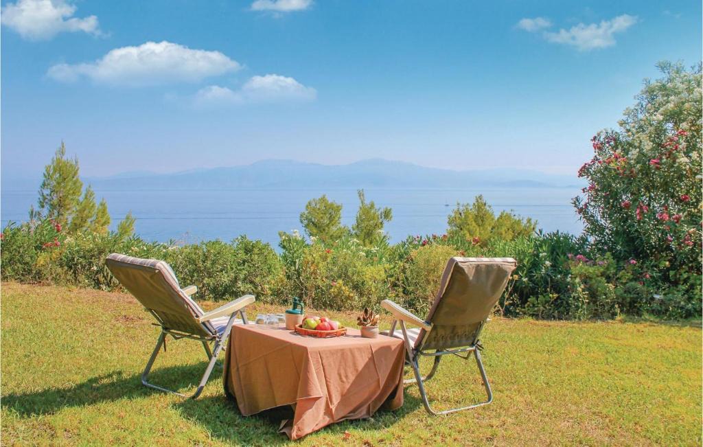 Kato Diminio House | Gorgeous Home In Melissi Xylokastro With House Sea View