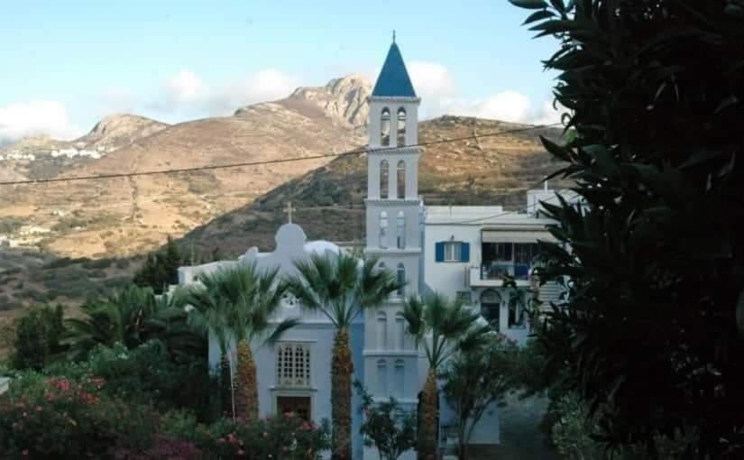 Smardakito House | Greenhouse at Tinos