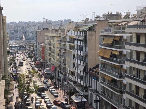 Piraeus House | GRI LAMBRAKI - Room 1 - SHARED APARTMENT - Beautiful Views in The Center Of Piraeus