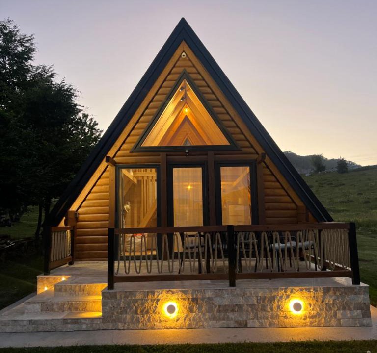 Tuzi Municipality Cabin | Grlo Sokolovo Cottage - Mountain Retreat near Podgorica