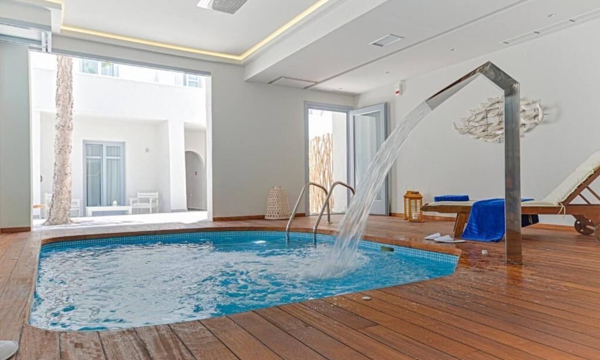 Naxos Town Hotel | Grotta Hotel