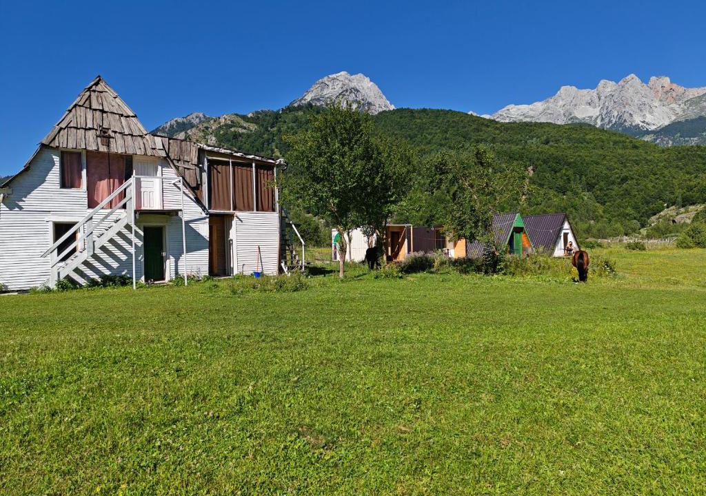 Valbone House | Guest house 2