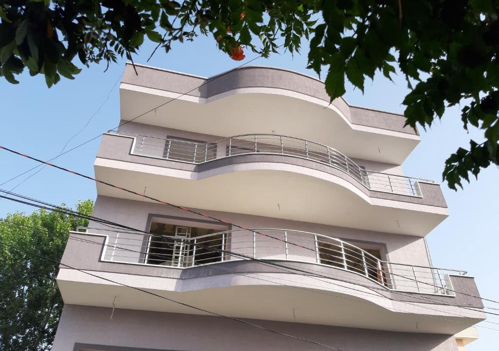 Durres House | Guest House Pura