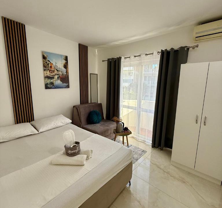 Rana House | Guest house, Small beach