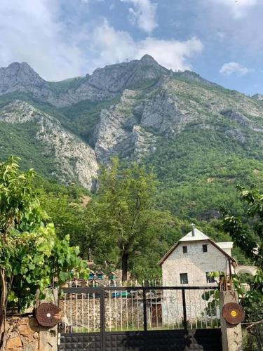 Kukes County Cabin | Guesthouse Lekaj