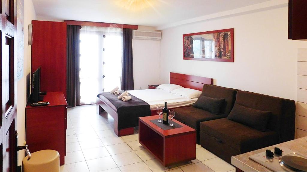 Babilonija House | Guesthouse Ljiljana