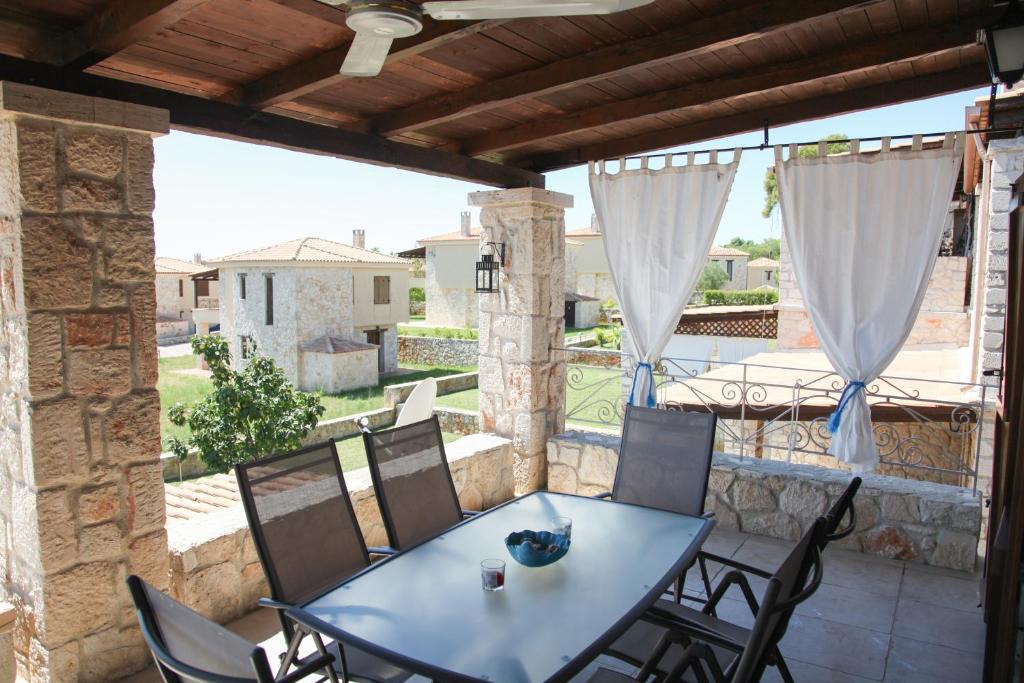Siviri Apartment | Helen's Stone House