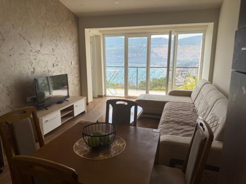 Grahovo Apartment | Herceg Novi Sunny Hill Apartment